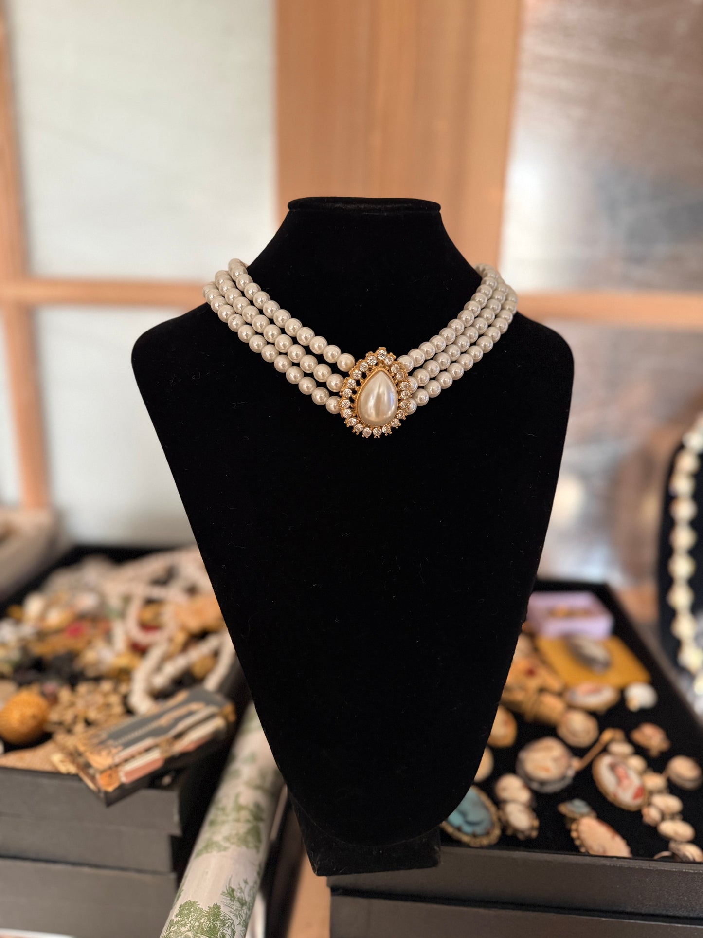 Vintage Pearl Necklace